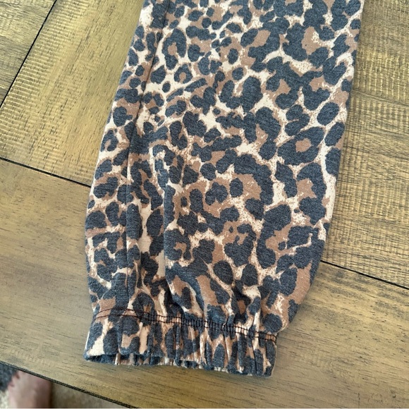 Lulus Leopard Jogger Crop Pants - Picture 3 of 4